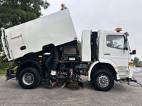 UNIK8334_2720759 vehicle image