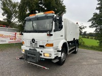 UNIK8334_2720759 vehicle image
