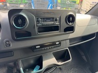 AGRO3463_2971382 vehicle image