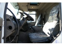 DOLD2821_2839820 vehicle image