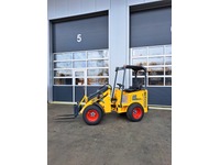 BISC10471_2879399 vehicle image