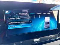 MAN126_2871110 vehicle image