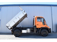 TOC1273_3046757 vehicle image