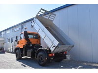TOC1273_3046757 vehicle image