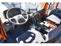 TOC1273_3046757 vehicle image