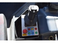 TOC1273_3046757 vehicle image