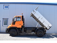 TOC1273_3046757 vehicle image