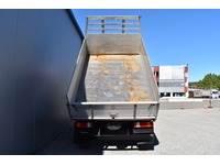 TOC1273_3046757 vehicle image