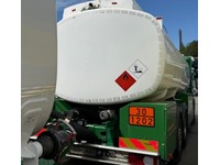 GEHR175_2997776 vehicle image