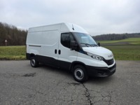 Kall37_2781326 vehicle image