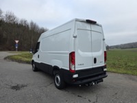 Kall37_2781326 vehicle image