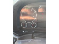 SAUR7607_2724456 vehicle image