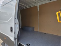 Kall37_2757044 vehicle image