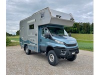 TART5813_2785816 vehicle image