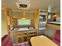 TART5813_2785816 vehicle image