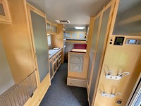 TART5813_2785816 vehicle image