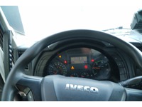 VEBI10438_2724211 vehicle image