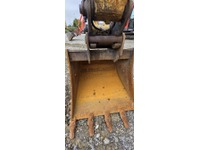 0452025 vehicle image