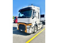 0161026 vehicle image