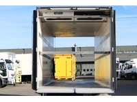 DOLD2821_2761650 vehicle image