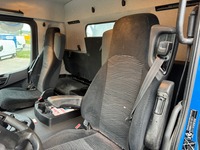 AGRO3463_2904646 vehicle image