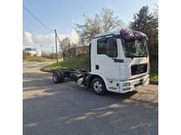 ADGS9887_2843782 vehicle image