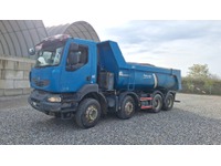 0500025 vehicle image