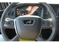 BFS260_2769573 vehicle image