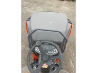 KHAL6078_2884135 vehicle image