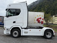 ENVE1171_2659000 vehicle image
