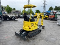 AGRO3463_2907370 vehicle image
