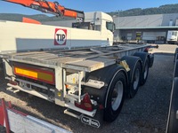 PEMA569_2945778 vehicle image