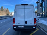 GCTA8102_2882308 vehicle image