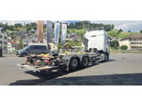 THOM6454_1965350 vehicle image