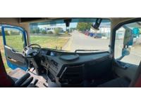 EGGT10107_2990480 vehicle image