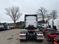 UNIK8334_2815207 vehicle image