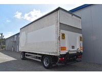 TOC1273_2928448 vehicle image