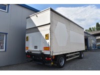 TOC1273_2928448 vehicle image