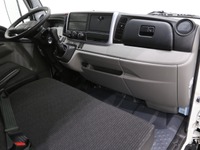 DTCH10536_2825172 vehicle image