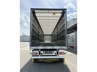 GREA182_2922487 vehicle image