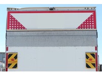 DOLD2821_3027794 vehicle image