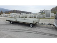 0517025 vehicle image