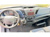 TAMZ4659_2931758 vehicle image