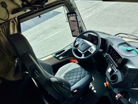 NFBE9310_2715643 vehicle image