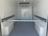 AT209470_2851210 vehicle image