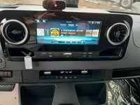 ALTH1974_2816281 vehicle image