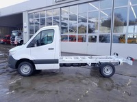 ALTH1974_2816281 vehicle image