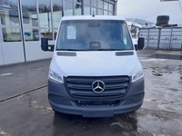 ALTH1974_2816281 vehicle image