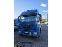 0514025 vehicle image