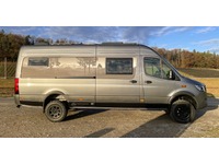 TART5813_2802659 vehicle image